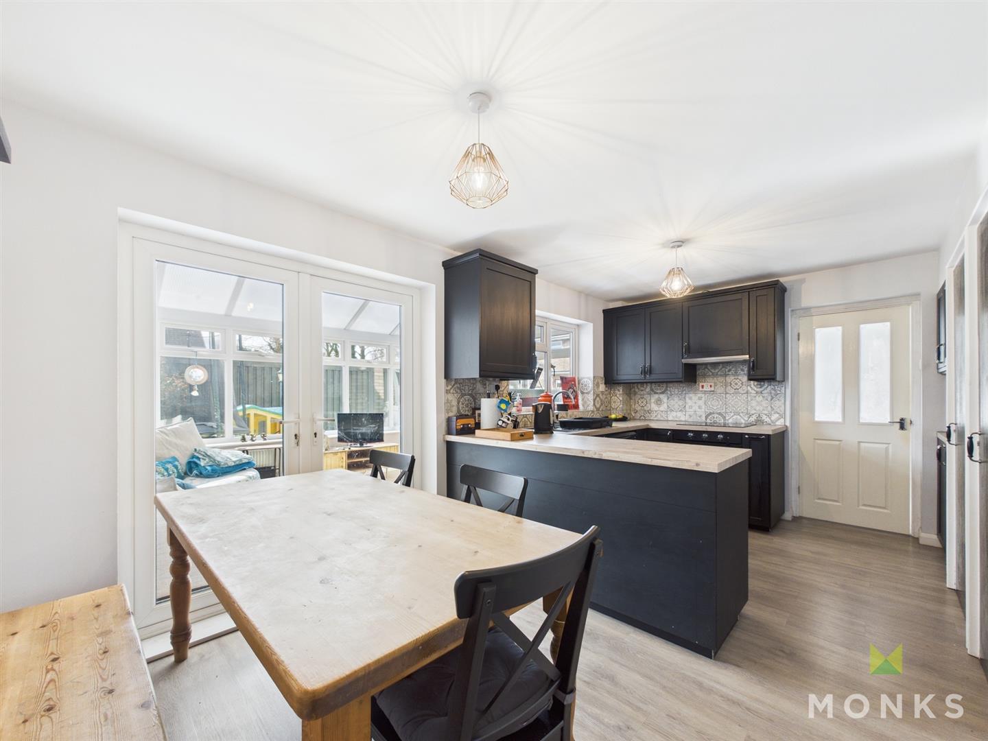 9 The Parks, Shrewsbury, SY1 4TJ SSTC